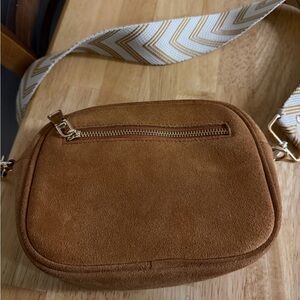 Stylish Tan Crossbody Bag Pom Pom mini suede